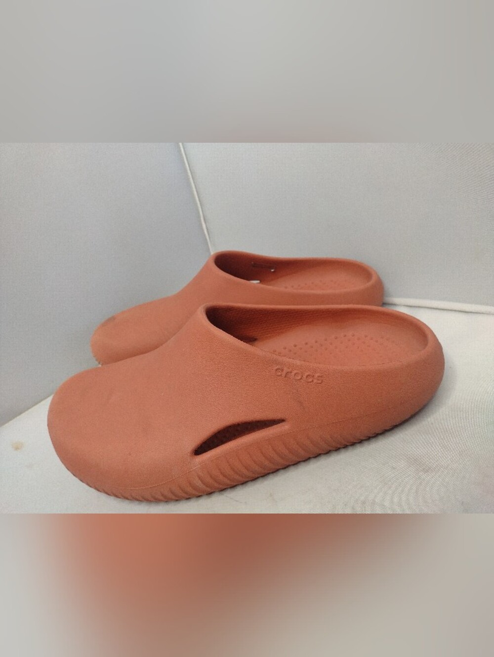 Crocs Mellow Recovery Clogs Shoes  Women’s Size 8 Men’s Size 6 Terracotta B8